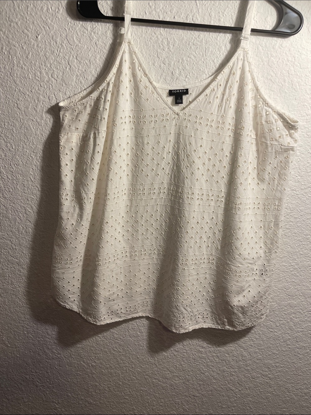 torrid Ivory Eyelet Cold-Shoulder Camisole